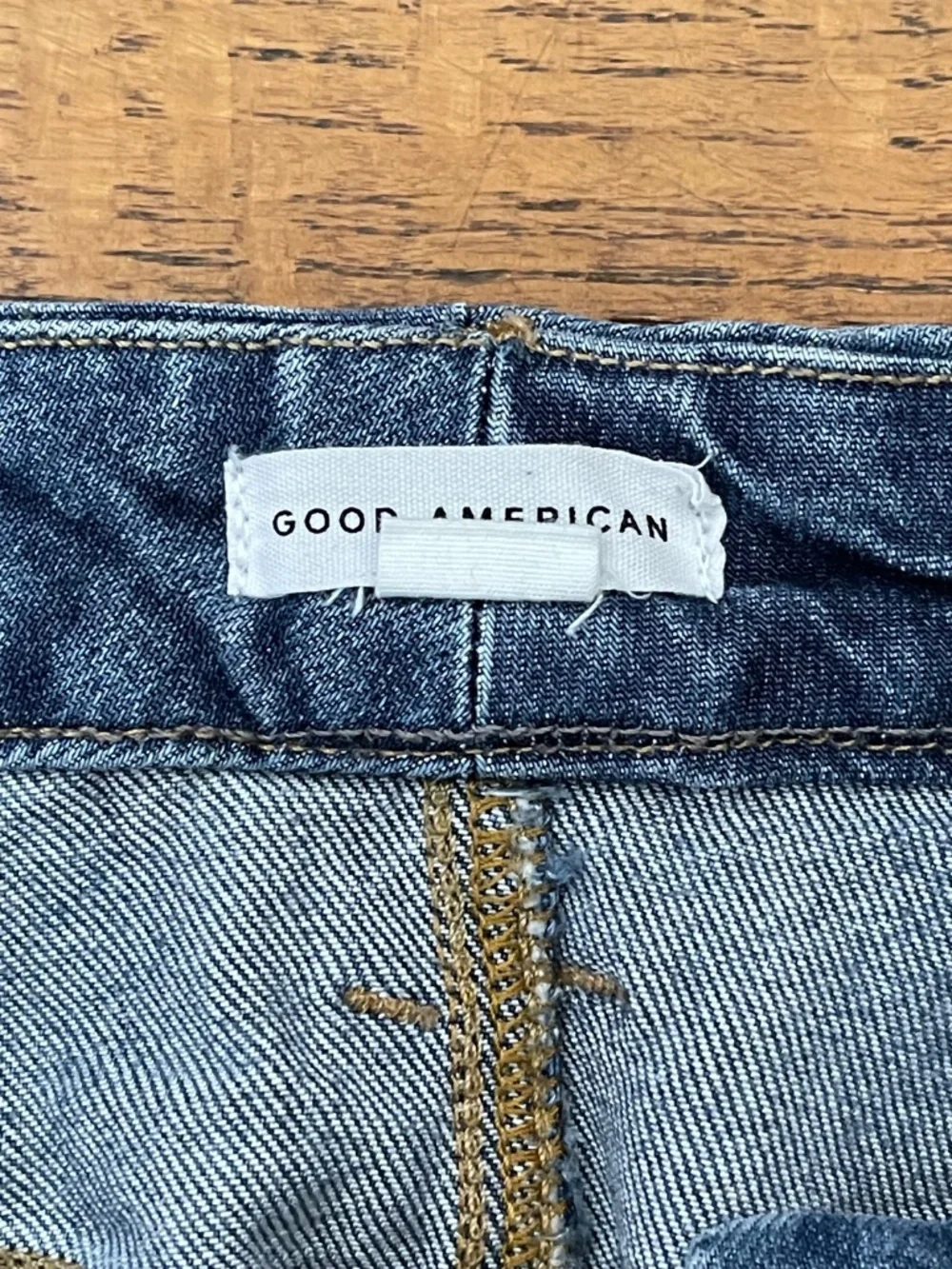 Good American Good Curve Straight Jeans Indigo - Picture 4 of 10